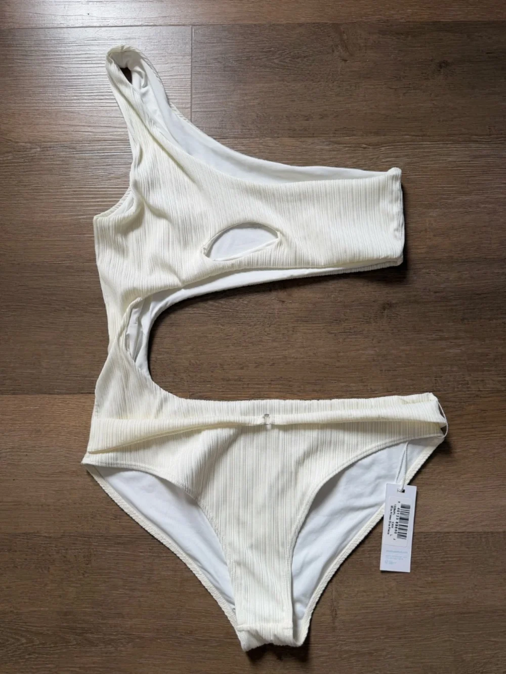 Frankies Bikinis one shoulder